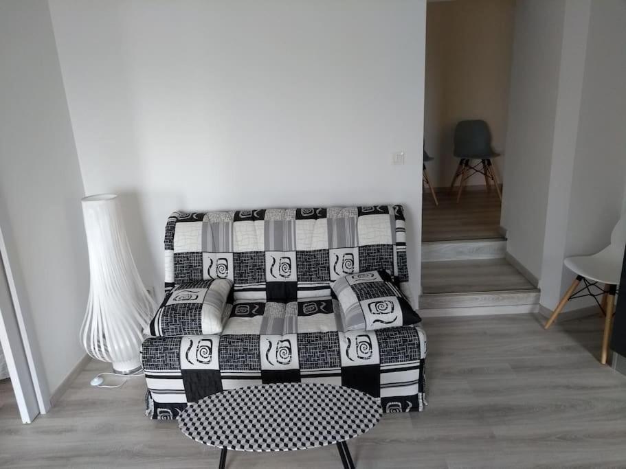 Charmant Appartement T2 Neuf ,Calme Tout Confort. Cases-de-Pene Luaran gambar